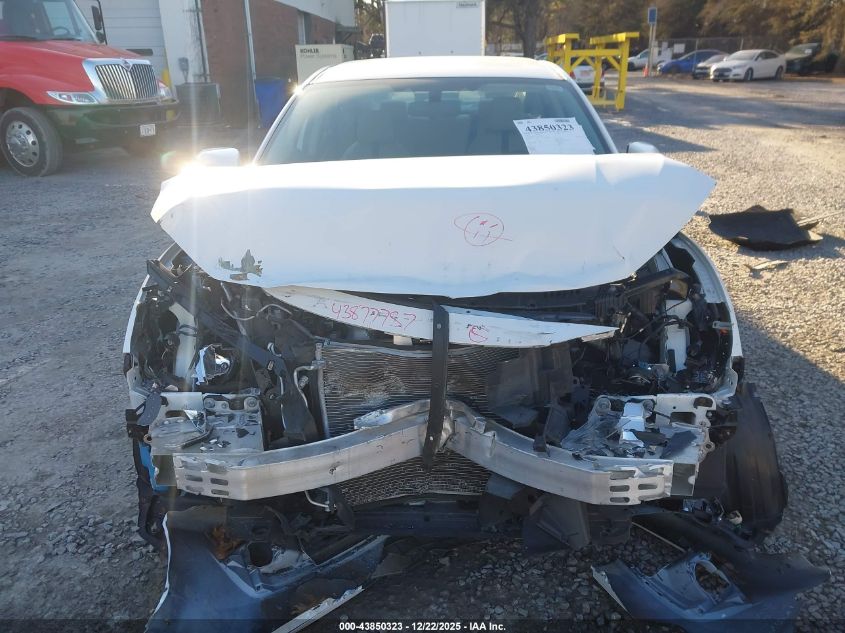 2018 Honda Civic Lx VIN: 2HGFC2F52JH518688 Lot: 43850323