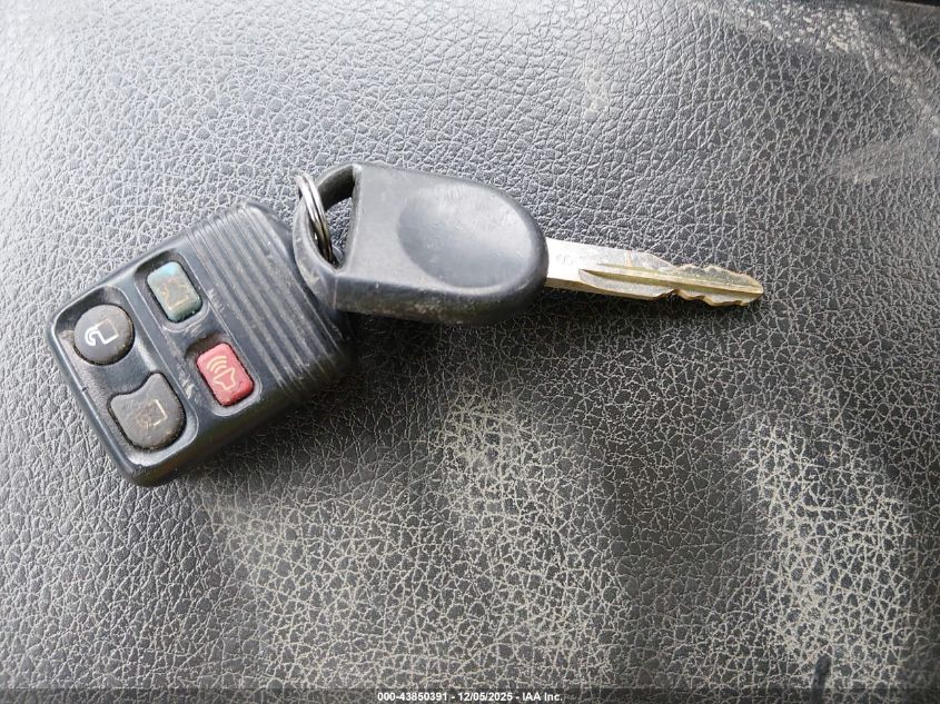 2008 Ford Mustang V6 Deluxe/V6 Premium VIN: 1ZVHT80N885120600 Lot: 43850391