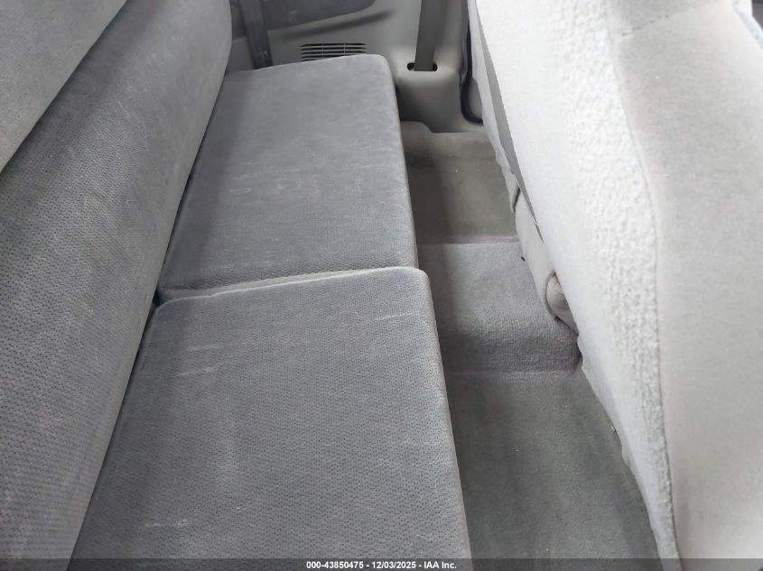 2002 Dodge Dakota Slt VIN: 1B7GL42X52S625203 Lot: 43850475