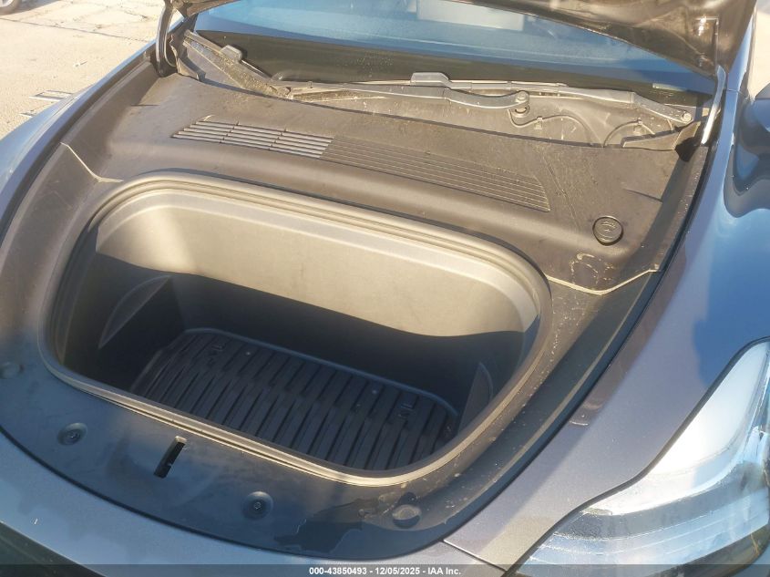 2020 Tesla Model Y Long Range Dual Motor All-Wheel Drive VIN: 5YJYGDEE0LF030096 Lot: 43850493