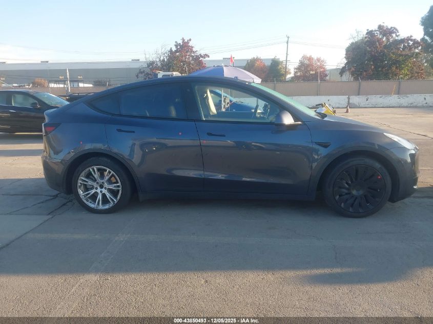 2020 Tesla Model Y Long Range Dual Motor All-Wheel Drive VIN: 5YJYGDEE0LF030096 Lot: 43850493
