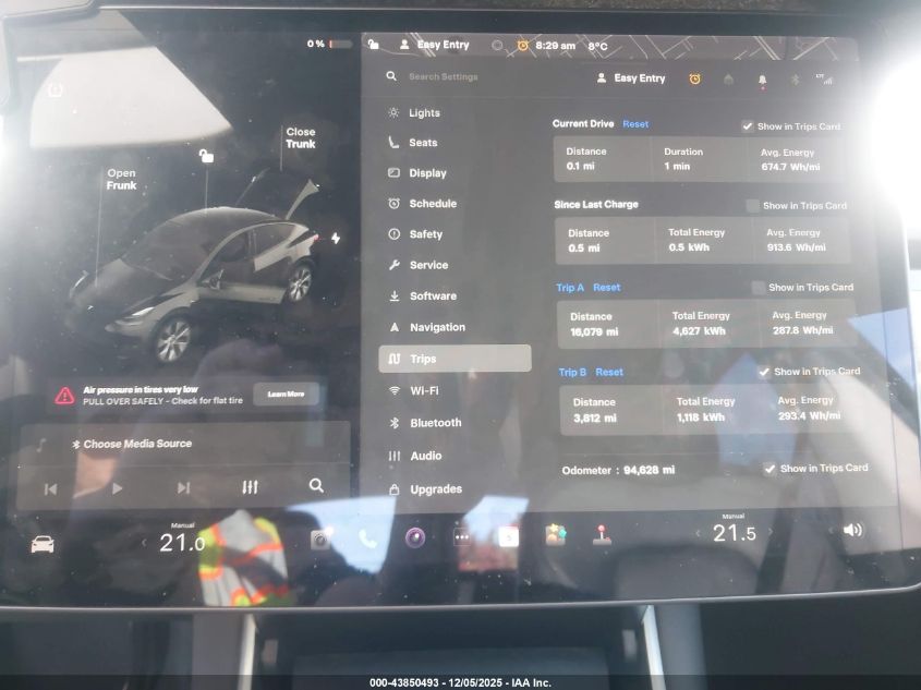 2020 Tesla Model Y Long Range Dual Motor All-Wheel Drive VIN: 5YJYGDEE0LF030096 Lot: 43850493