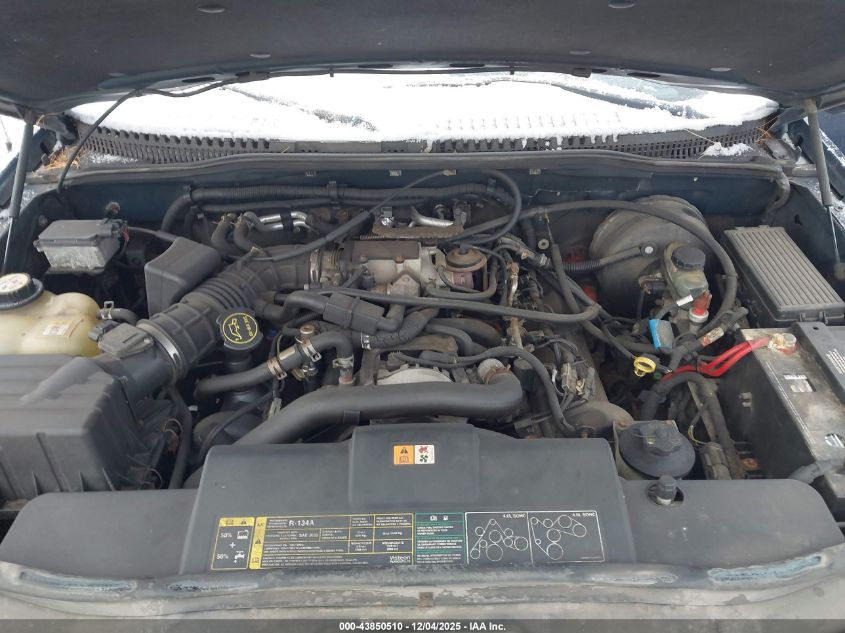 2002 Ford Explorer Xlt VIN: 1FMZU73W12UD10198 Lot: 43850510