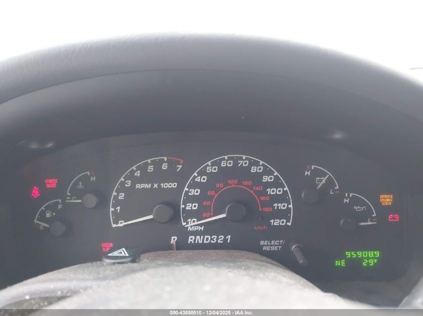 2002 Ford Explorer Xlt VIN: 1FMZU73W12UD10198 Lot: 43850510