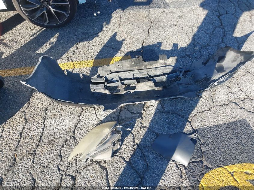 1997 Honda Civic Hx VIN: 1HGEJ7125VL137809 Lot: 43850566