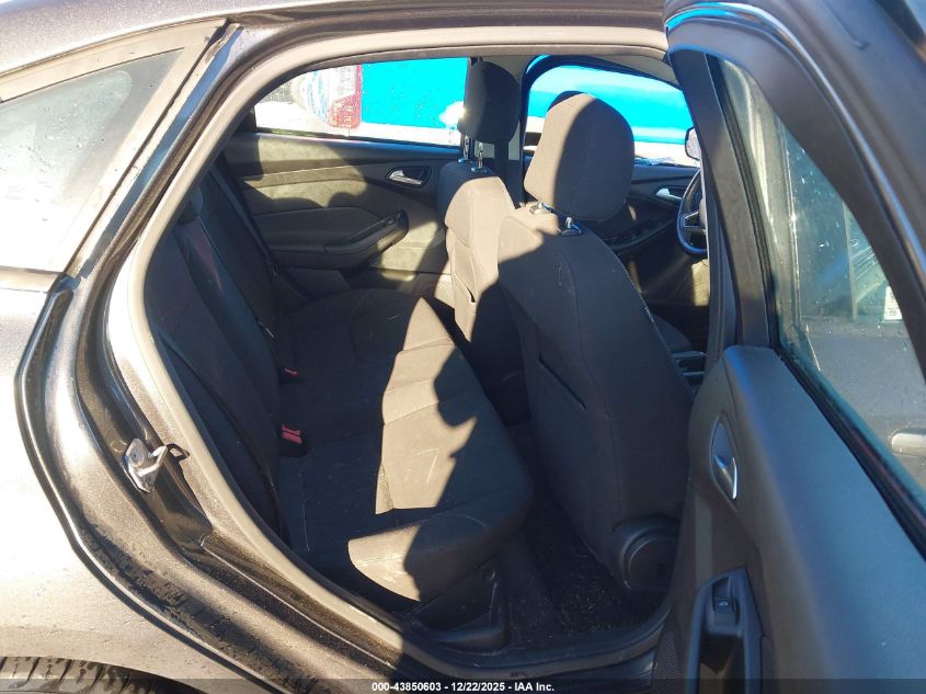 2016 Ford Focus Se VIN: 1FADP3F26GL280707 Lot: 43850603