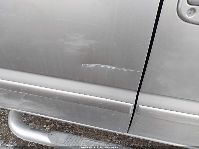 2001 GMC Sierra 1500 C3 VIN: 2GTEK69U711321127 Lot: 43850623