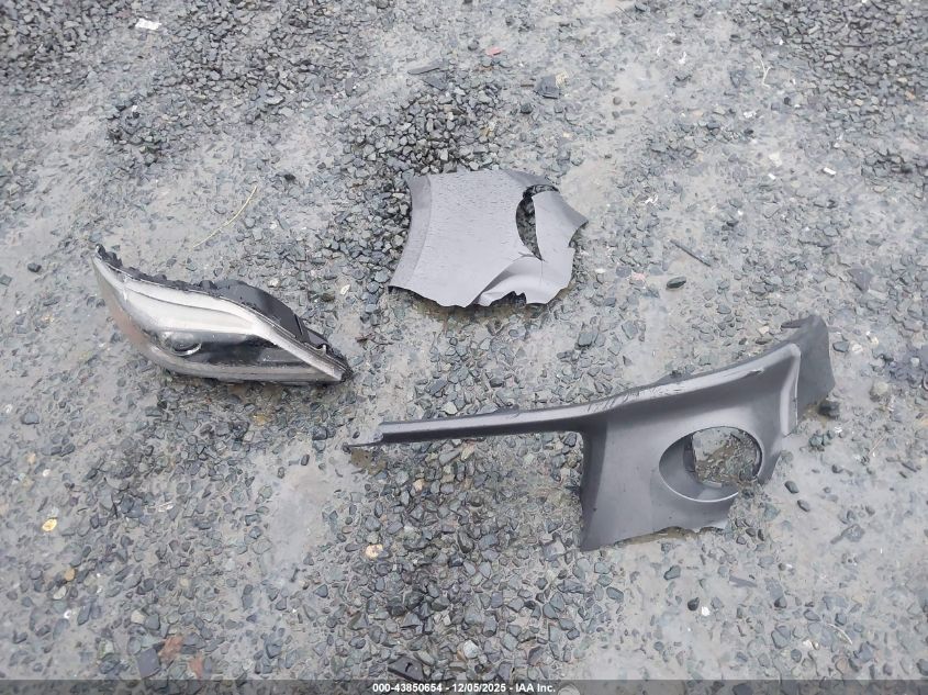 2015 Toyota Sienna Se 8 Passenger VIN: 5TDXK3DC7FS560070 Lot: 43850654