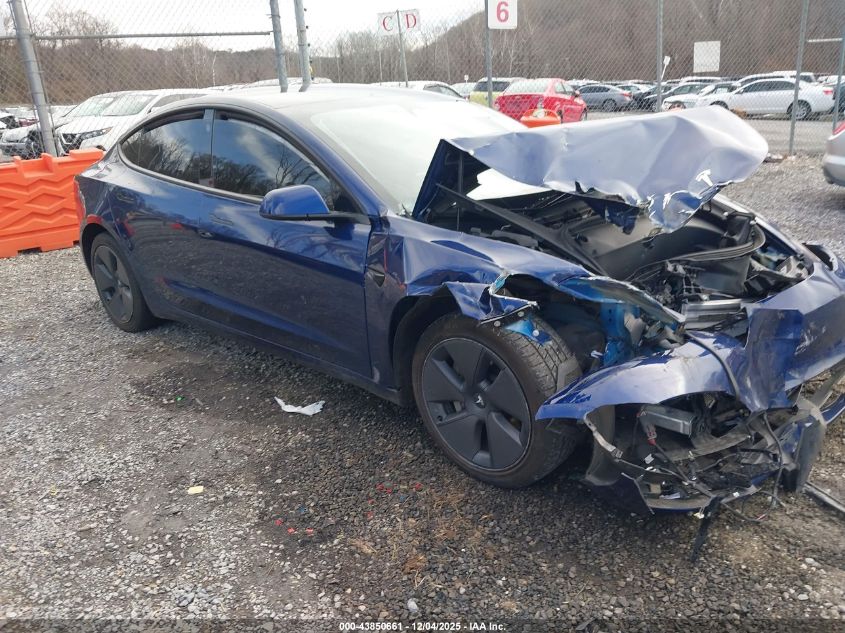 TESLA MODEL 3 REAR-WHEEL DRIVE