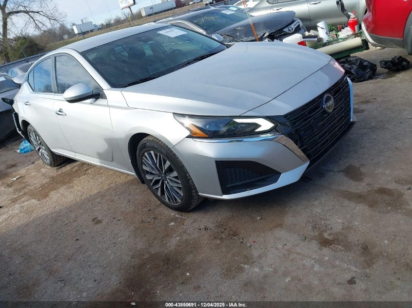 NISSAN ALTIMA SV INTELLIGENT AWD