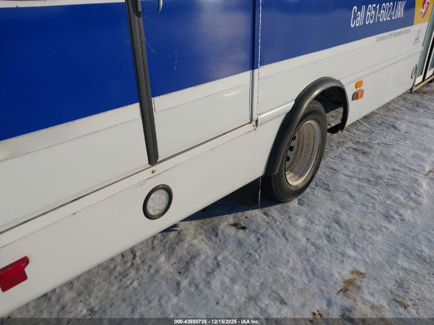 2018 Ford Transit-350 Cutaway VIN: 1FDES8PM7JKA88098 Lot: 43850735