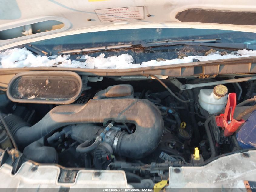 2018 Ford Transit-350 Cutaway VIN: 1FDES8PM8JKB07077 Lot: 43850737