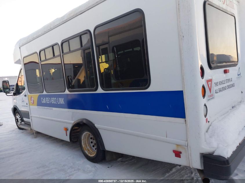 2018 Ford Transit-350 Cutaway VIN: 1FDES8PM8JKB07077 Lot: 43850737