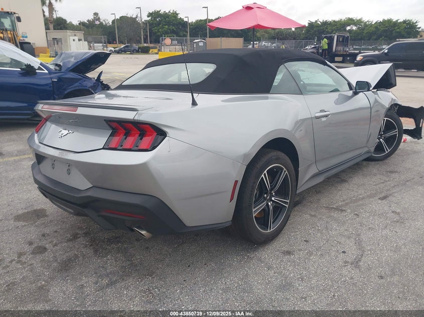 1FAGP8UH1S5127750 2025 FORD MUSTANG photo no. 4