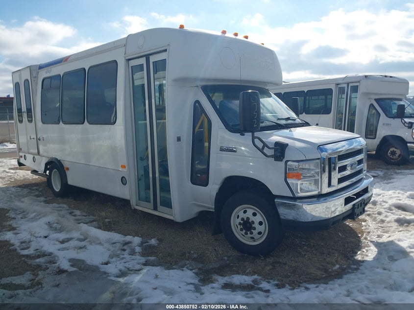 2017 FORD E-450 CUTAWAY