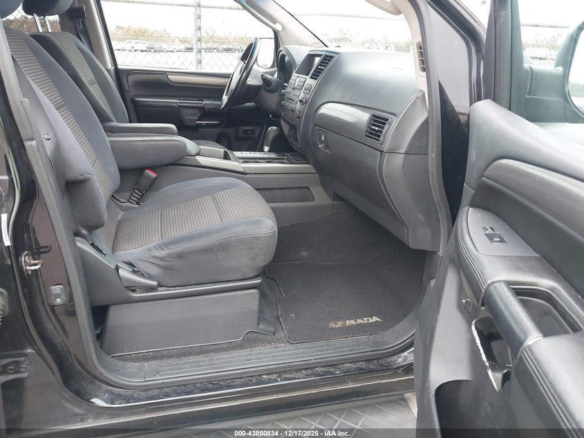 2010 Nissan Armada Se