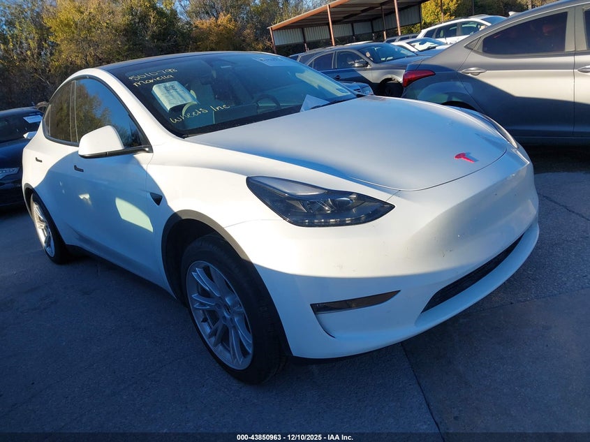 2024 Tesla Model Y Long Range Dual Motor All-Wheel Drive