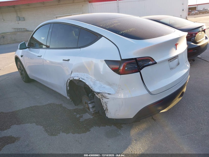 2024 Tesla Model Y Long Range Dual Motor All-Wheel Drive