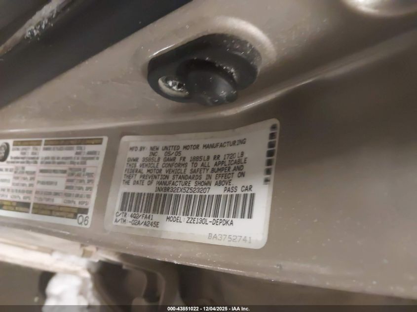 2005 Toyota Corolla Ce VIN: 1NXBR32EX5Z523207 Lot: 43851022