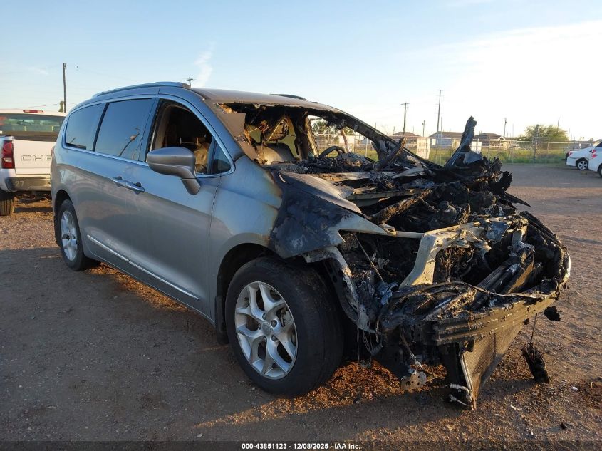 CHRYSLER PACIFICA TOURING-L PLUS