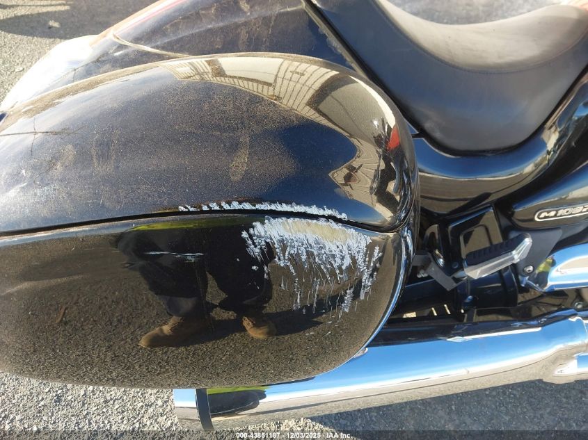 2011 Suzuki Vzr1800 Z VIN: JS1VY53A1B2100321 Lot: 43851187