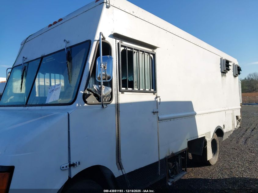 1994 Chevrolet P30 VIN: 1GBKP32Y7R3324720 Lot: 43851193