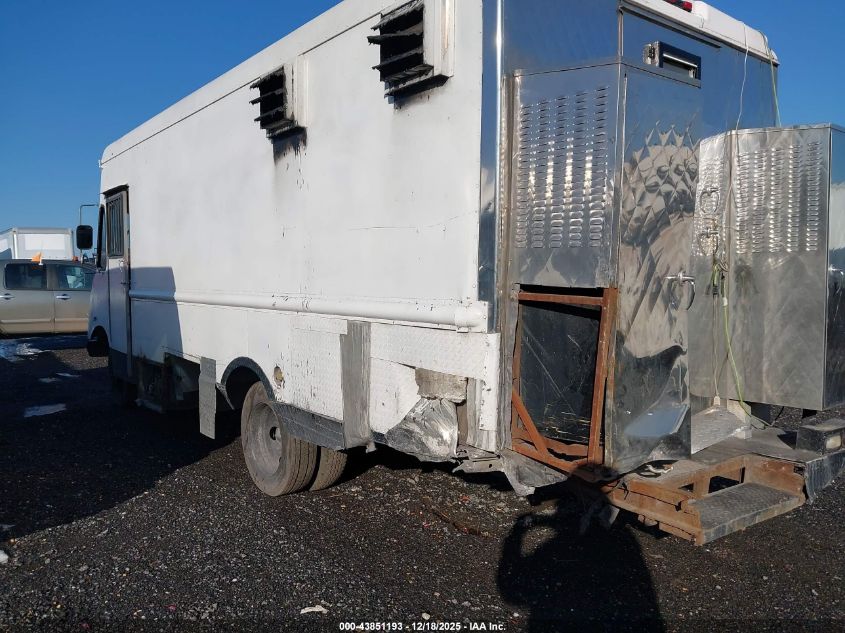 1994 Chevrolet P30 VIN: 1GBKP32Y7R3324720 Lot: 43851193