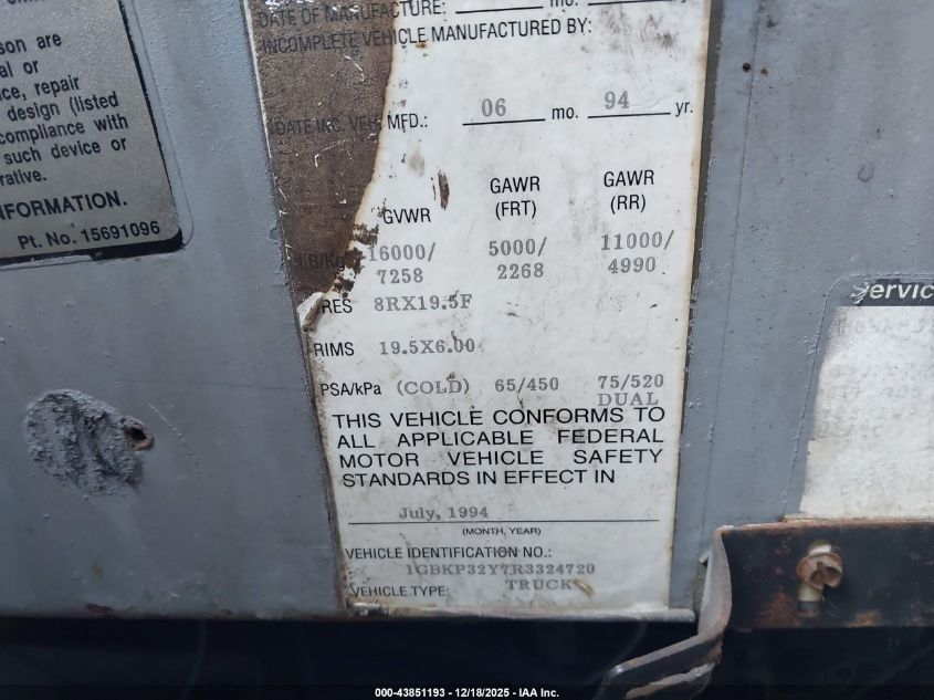 1994 Chevrolet P30 VIN: 1GBKP32Y7R3324720 Lot: 43851193