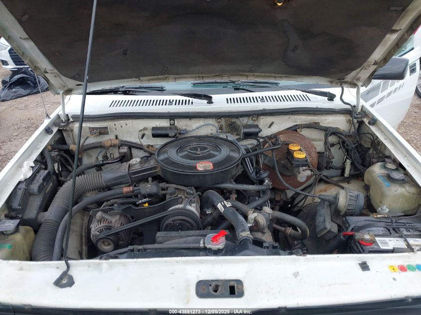 1990 Dodge Dakota Sport VIN: 1B7FL69X3LS606132 Lot: 43851273