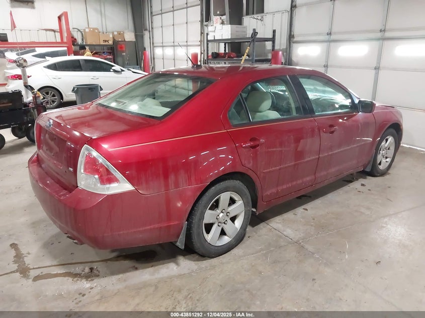 3FAHP07Z57R202285 2007 FORD FUSION photo no. 4