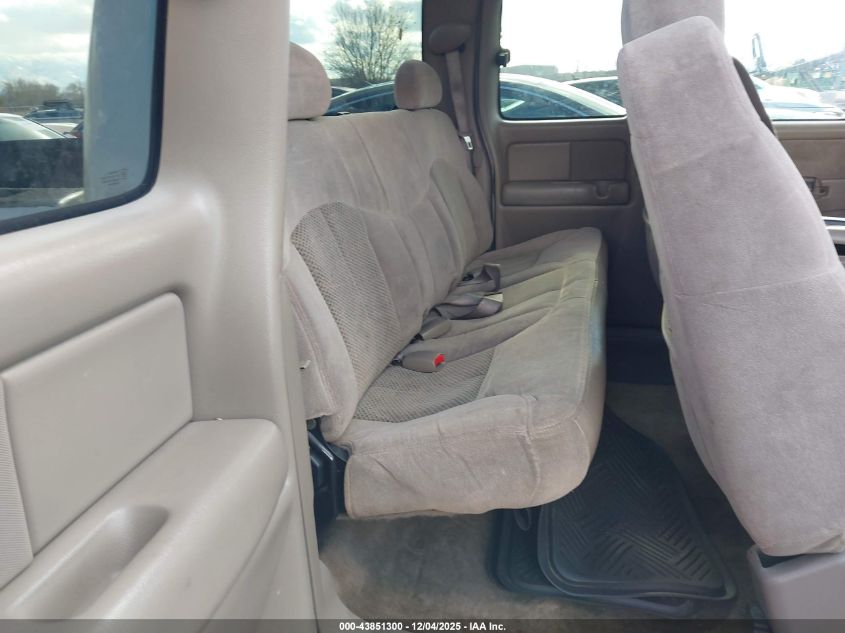 2002 Chevrolet Silverado 1500 Ls VIN: 2GCEC19T421318002 Lot: 43851300