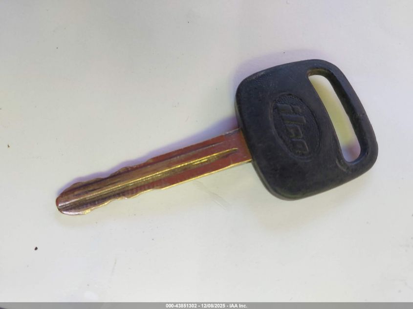 2003 Toyota Tundra Sr5 V8 VIN: 5TBBT44183S437555 Lot: 43851302