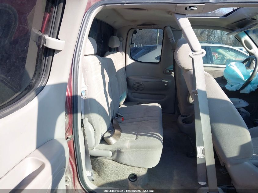 2003 Toyota Tundra Sr5 V8 VIN: 5TBBT44183S437555 Lot: 43851302