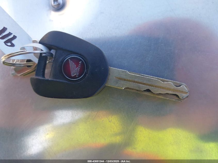 2020 Honda Crf1100 A VIN: JH2SD1018LK000193 Lot: 43851344