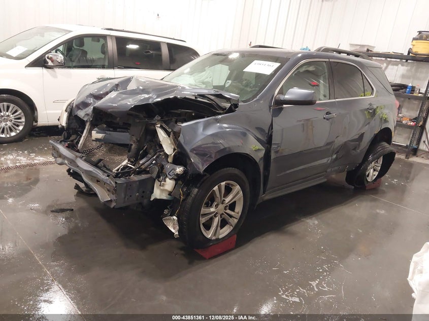 2013 CHEVROLET EQUINOX auction photo 2