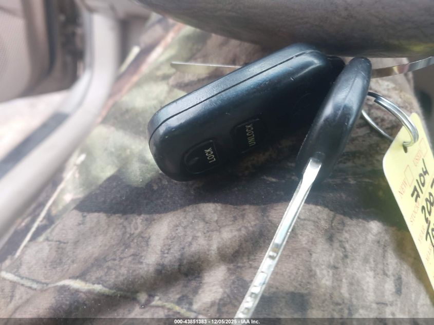 2007 Toyota Corolla Le VIN: 2T1BR32E87C832047 Lot: 43851383