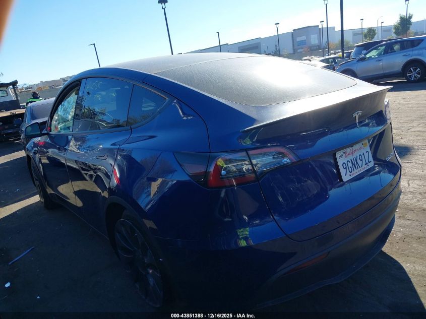 2023 Tesla Model Y Performance Dual Motor All-Wheel Drive VIN: 7SAYGDEF2PF791603 Lot: 43851388