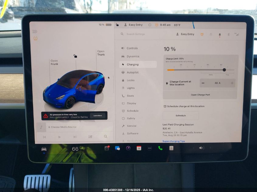 2023 Tesla Model Y Performance Dual Motor All-Wheel Drive VIN: 7SAYGDEF2PF791603 Lot: 43851388