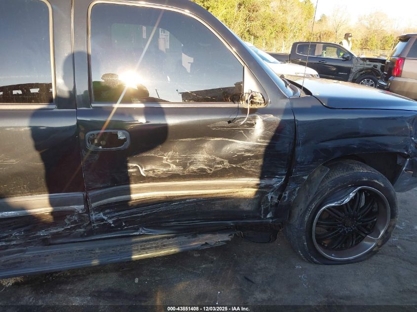 2005 Chevrolet Tahoe Ls VIN: 1GNEC13T65R192334 Lot: 43851408