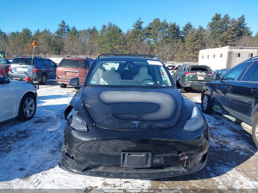 2023 Tesla Model Y VIN: 7SAYGDEE2PA186128 Lot: 43851423