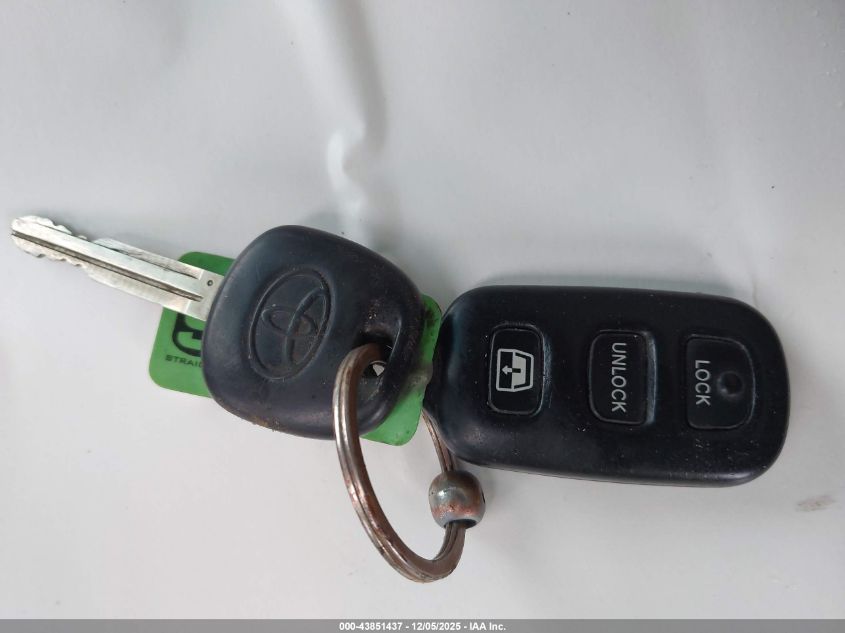 2005 Toyota 4Runner Sr5 V8 VIN: JTEBT14R750054753 Lot: 43851437