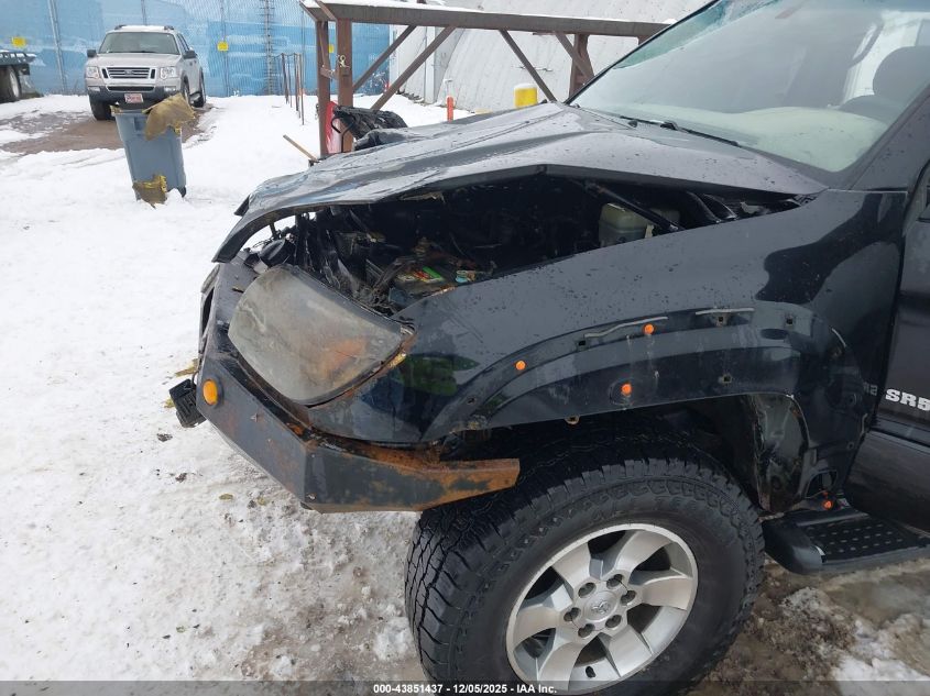 2005 Toyota 4Runner Sr5 V8 VIN: JTEBT14R750054753 Lot: 43851437