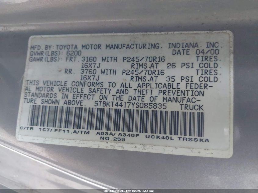 2000 Toyota Tundra Sr5 V8 VIN: 5TBKT4417YS085835 Lot: 43851529