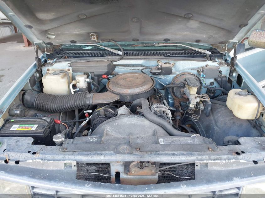 1992 Chevrolet Gmt-400 C1500 VIN: 1GCEC14H6NE212902 Lot: 43851531