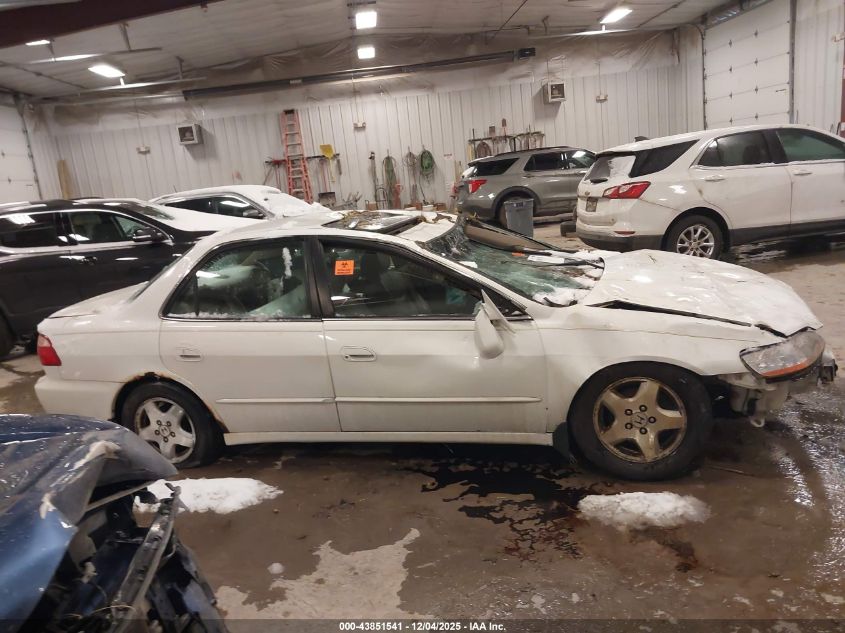 1998 Honda Accord Ex V6 VIN: 1HGCG1655WA021318 Lot: 43851541