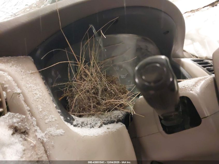 1998 Honda Accord Ex V6 VIN: 1HGCG1655WA021318 Lot: 43851541