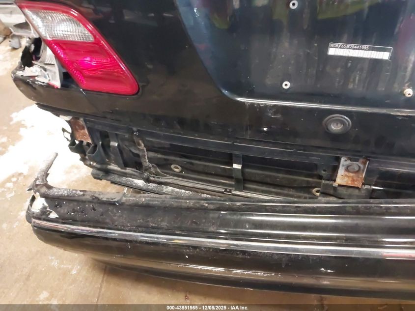 2002 Mercedes-Benz E 320 Special Edition VIN: WDBJF65J82B441985 Lot: 43851565