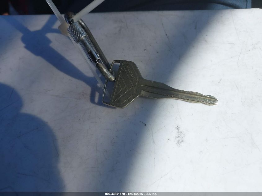 1992 Toyota Pickup 1/2 Ton Short Whlbase Stb VIN: 4TARN81A0NZ033173 Lot: 43851570