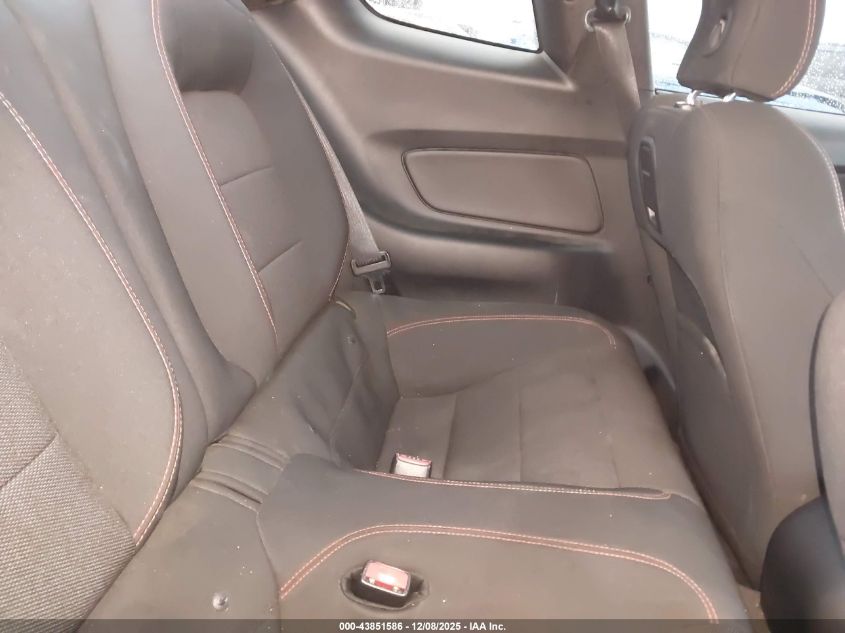 2016 Ford Mustang V6 VIN: 1FA6P8AM5G5309438 Lot: 43851586