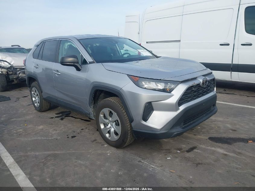 TOYOTA RAV4 LE